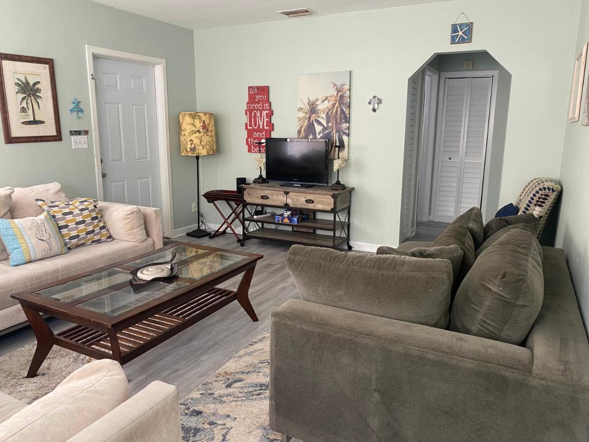 5 Min To Beach Large Living Room Fenced Backyard Bbq Firepit Driveway Boat Parking Lake Worth Beach Exterior foto